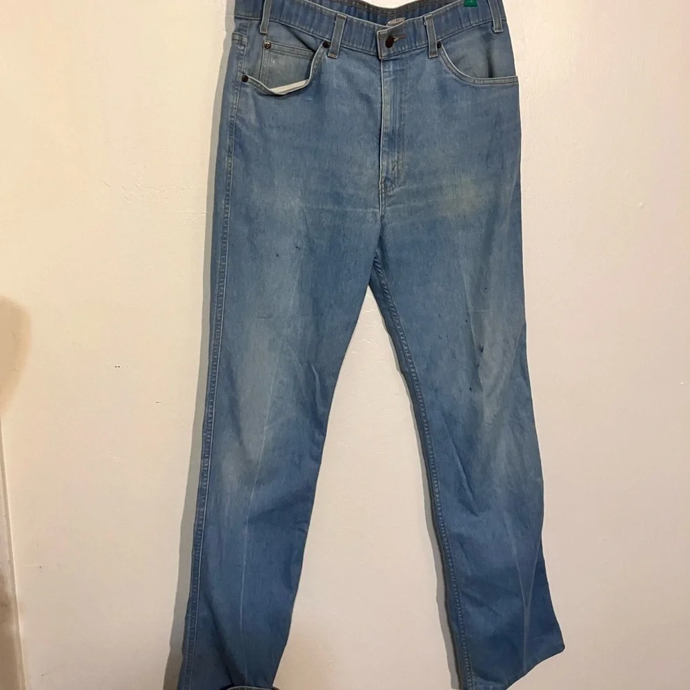 Levi’s 1999 34x 33 cotton blend denim jeans w decorative pockets